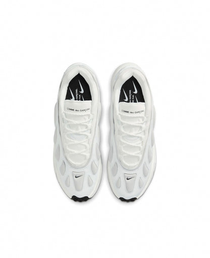 Summit White Nike Sense 96