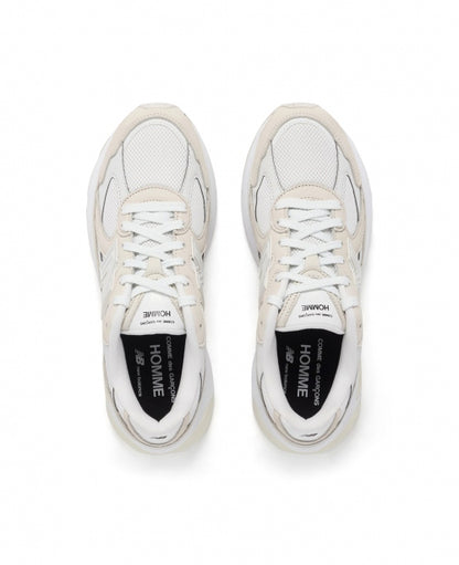 White New Balance Abzorb 2010