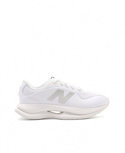 White New Balance TF100