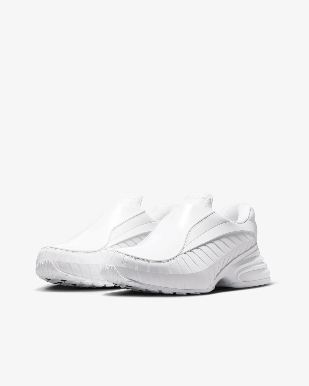 White Nike Air Max Dolce