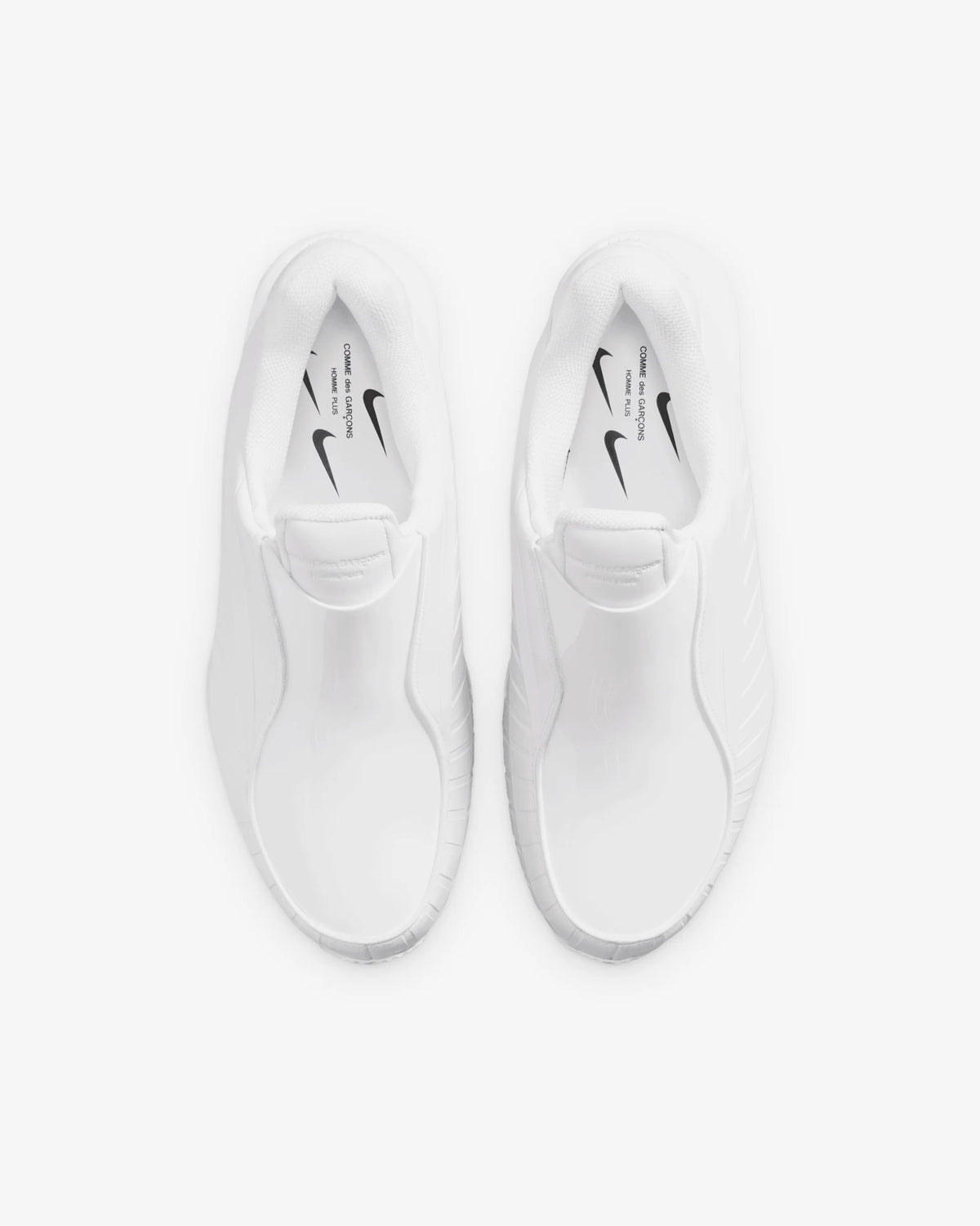 White Nike Air Max Dolce